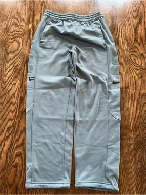 Nike kids’s Light Gray Training Joggers